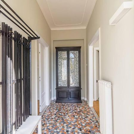 Vittoria Apartments: Viale Dante Віченца Екстер'єр фото